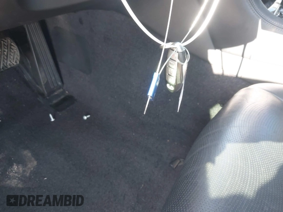 2014 Infiniti Q50 Hybrid Premium with VIN JN1AV7AP4EM691014, listed as a IAAI auction lot 41984130 with 114,230 mi miles and . Bid and sale history available at DreamBid. Image 11.