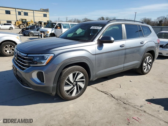 2024 Volkswagen Atlas 2.0T SE w/Technology with VIN 1V2WR2CA4RC546357, listed as a Copart auction lot 88926325 with 12,928 mi miles and Salvage Title. Bid and sale history available at carsss.com. Image 1.