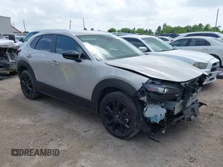 2024 Mazda CX-30 2.5 S Select Sport with VIN 3MVDMBBM6RM694560, listed as a IAAI auction lot 42172660 with 20,608 mi miles. Bid and sale history available at carsss.com. Image 1.