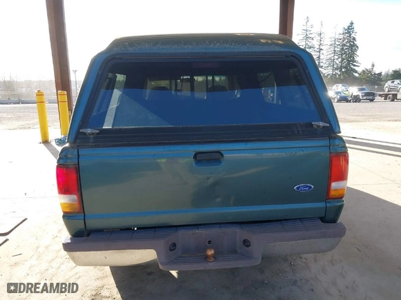 1997 Ford Ranger XL with VIN 1FTCR14A6VPB37129, listed as a IAAI auction lot 41745942 with 261,135 mi miles. Bid and sale history available at carsss.com. Image 16.