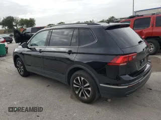 2022 Volkswagen Tiguan S with VIN 3VV1B7AX7NM111380, listed as a Copart auction lot 62717785 with 169,366 mi miles and Clean title. Bid and sale history available at DreamBid. Image 2.
