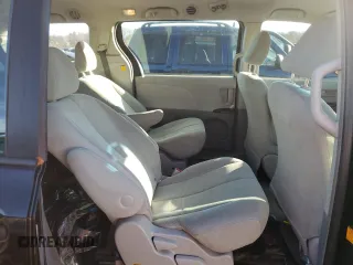 2011 Toyota Sienna with VIN 5TDZK3DC4BS052092, listed as a Copart auction lot 81374114 with 268,590 mi miles and Clean Title. Bid and sale history available at carsss.com. Image 11.