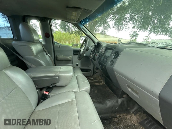 2007 Ford F-150 XL with VIN 1FTRF12W47KB40354, listed as a Copart auction lot 59937395 with 347,761 mi miles and Clean title. Bid and sale history available at DreamBid. Image 5.