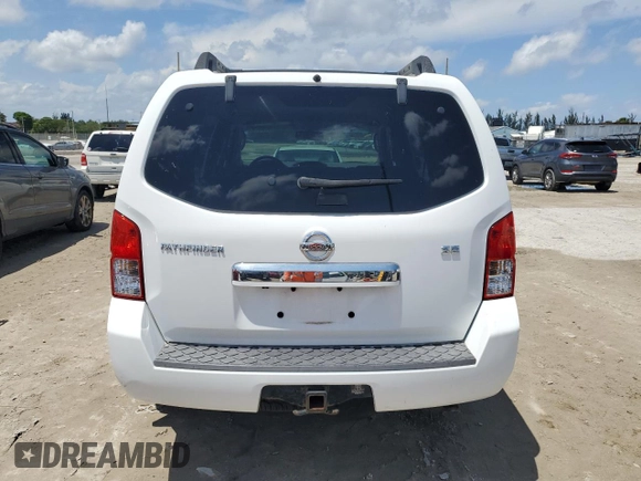 2010 Nissan Pathfinder S with VIN 5N1AR1NB7AC611147, listed as a Copart auction lot 55862055 with 204,715 mi miles and Clean title. Bid and sale history available at DreamBid. Image 6.