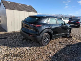 2020 Mazda CX-30 with VIN 3MVDMBBLXLM117867, listed as a Copart auction lot 46646295 with 31,383 mi miles and Salvage Title. Bid and sale history available at DreamBid. Image 3.