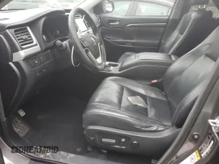 2015 Toyota Highlander Hybrid Limited with VIN 5TDDCRFH8FS009464, listed as a Copart auction lot 68091364 with 209,797 mi miles and Salvage Title. Bid and sale history available at carsss.com. Image 7.