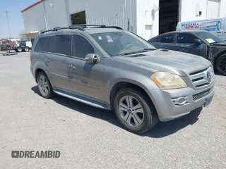 2008 Mercedes-Benz GL-Class 4.6L with VIN 4JGBF71E58A427377, listed as a IAAI auction lot 41867059 with 187,669 mi miles. Bid and sale history available at carsss.com. Image 1.