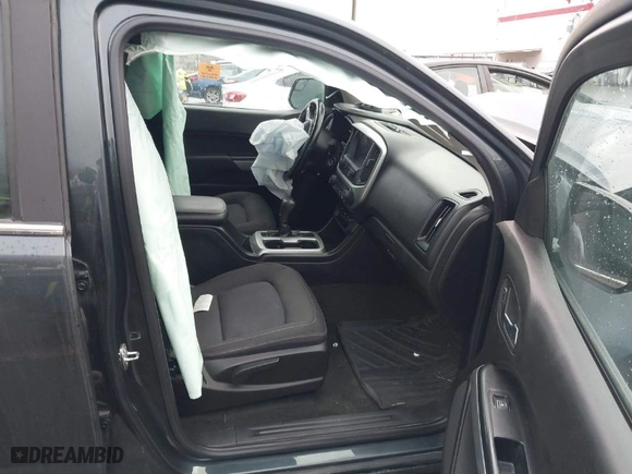 2017 Chevrolet Colorado 4WD LT with VIN 1GCGTCEN8H1233335, listed as a IAAI auction lot 41178687 with 94,346 mi miles. Bid and sale history available at carsss.com. Image 5.