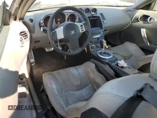 2004 Nissan 350Z Touring z VIN JN1AZ34E94T062960, wystawiony jako Copart lot #55822235 z przebiegiem 186 879 mil mil oraz Szkoda całkowita • Salvage title. Historia ofert i sprzedaży dostępna na DreamBid. Obrazek 8.