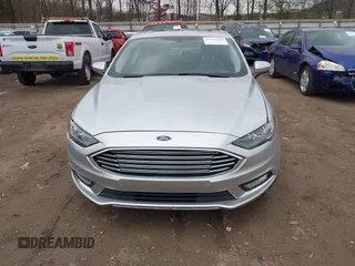 2017 Ford Fusion SE z VIN 3FA6P0H78HR174956, wystawiony jako IAAI lot #41258610 z przebiegiem 70 180 mil mil oraz . Historia ofert i sprzedaży dostępna na DreamBid. Obrazek 12.