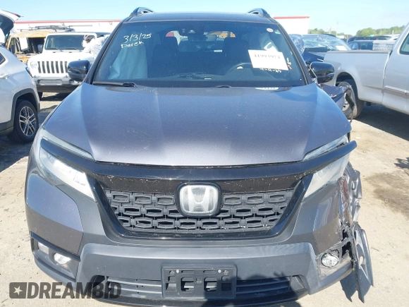2019 Honda Passport Elite with VIN 5FNYF8H04KB004657, listed as a IAAI auction lot 41993974 with 90,964 mi miles and . Bid and sale history available at DreamBid. Image 12.