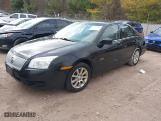 2008 Mercury Milan with VIN 3MEHM07Z68R656466, listed as a IAAI auction lot 41107064 with 217,619 mi miles. Bid and sale history available at carsss.com. Image 2.