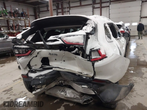 2020 Jeep Cherokee Altitude with VIN 1C4PJMLX1LD631137, listed as a IAAI auction lot 41316551 with 72,021 mi miles and . Bid and sale history available at DreamBid. Image 16.
