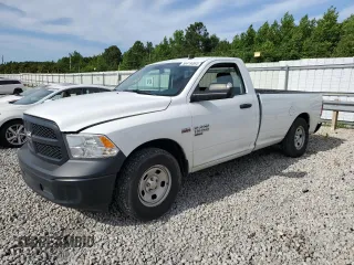 2022 Ram 1500 Tradesman z VIN 3C6JR6DT9NG198962, wystawiony jako Copart lot #56419394 z przebiegiem 50 622 mil mil oraz Szkoda całkowita • Salvage title. Historia ofert i sprzedaży dostępna na DreamBid. Obrazek 1.