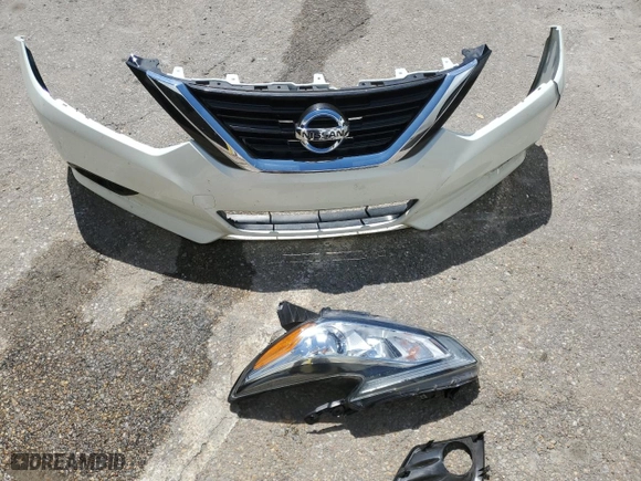 2017 Nissan Altima 2.5 S with VIN 1N4AL3AP7HC480059, listed as a Copart auction lot 50916675 with 109,968 mi miles and Salvage Title. Bid and sale history available at carsss.com. Image 12.