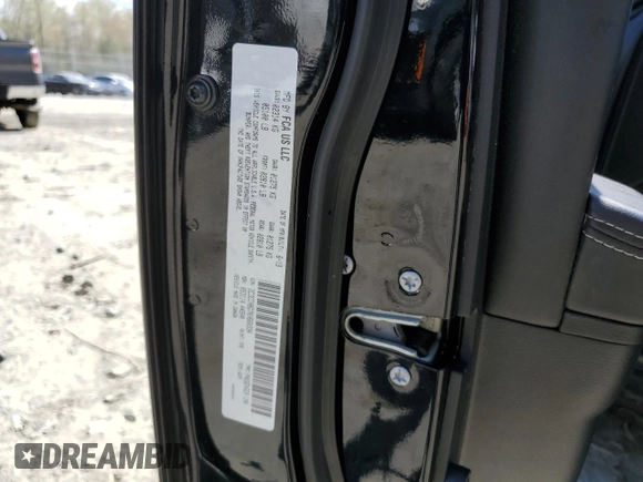 2019 Chrysler 300 with VIN 2C3CCABG7KH660334, listed as a Copart auction lot 52579765 with 47,923 mi miles and Salvage Title. Bid and sale history available at carsss.com. Image 13.