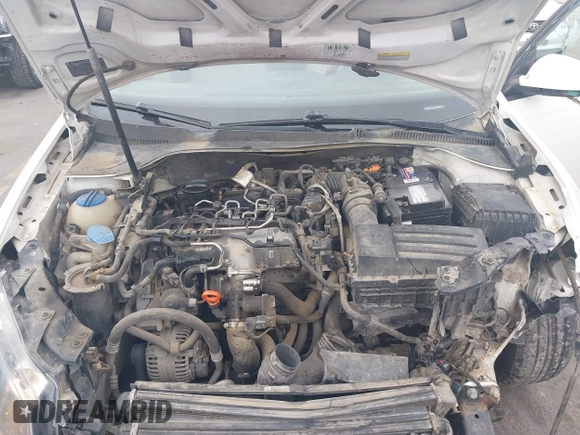 2010 Volkswagen Jetta TDI with VIN 3VWPL7AJ9AM662094, listed as a IAAI auction lot 42034372 with 287,463 mi miles and . Bid and sale history available at DreamBid. Image 10.