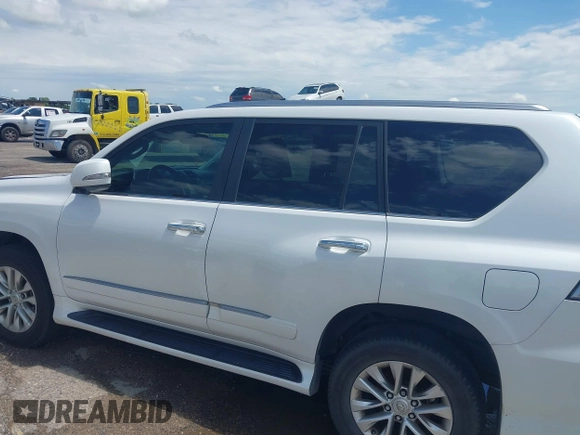 2015 Lexus GX 460 with VIN JTJBM7FX7F5116959, listed as a IAAI auction lot 42085273 with 249,402 mi miles and . Bid and sale history available at carsss.com. Image 14.