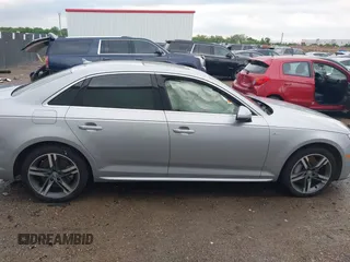 2018 Audi A4 Premium Plus z VIN WAUENAF43JN012300, wystawiony jako IAAI lot #42175129 z przebiegiem 89 521 mil mil oraz . Historia ofert i sprzedaży dostępna na DreamBid. Obrazek 12.