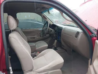 2004 Toyota Tacoma with VIN 5TEWN72N94Z422240, listed as a IAAI auction lot 41645914 with 159,291 mi miles. Bid and sale history available at carsss.com. Image 5.