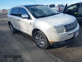 2009 Lincoln MKX with VIN 2LMDU68C79BJ01006, listed as a IAAI auction lot 41586045 with 226,175 mi miles. Bid and sale history available at carsss.com. Image 1.