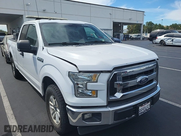 2017 Ford F-150 XL with VIN 1FTEX1C80HKC55899, listed as a IAAI auction lot 42714227 with 224,584 mi miles and . Bid and sale history available at DreamBid. Image 45.