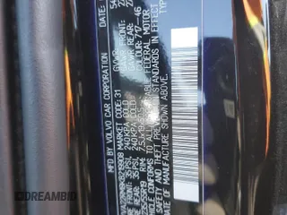 2019 Volvo XC60 R-Design с VIN LYVA22RM8KB219908, выставлен на аукционе Copart как лот 48925045 с пробегом 58 991 миль миль и Списание • Salvage title. История ставок и продаж доступна на DreamBid. Изображение 13.