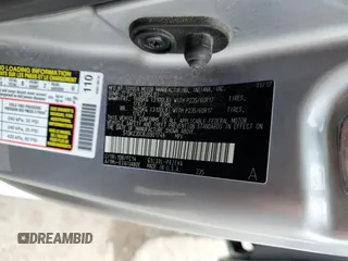 2018 Toyota Sienna LE Auto Access Seat with VIN 5TDKZ3DC8JS901748, listed as a Copart auction lot 58890095 with 99,162 mi miles and Salvage title. Bid and sale history available at DreamBid. Image 13.