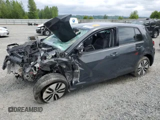 2019 Volkswagen Golf SEL Premium z VIN WVWPR7AU0KW913047, wystawiony jako Copart lot #57083805 z przebiegiem Nie podano mil oraz Szkoda całkowita • Salvage title. Historia ofert i sprzedaży dostępna na DreamBid. Obrazek 1.