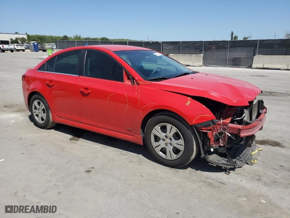 2015 Chevrolet Cruze LT with VIN 1G1PC5SBXF7295439, listed as a Copart auction lot 53304545 with 89,140 mi miles and Salvage Title. Bid and sale history available at carsss.com. Image 4.