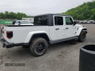 2024 Jeep Gladiator Sport S z VIN 1C6HJTAG0RL121370, wystawiony jako Copart lot #61211815 z przebiegiem 17 928 mil mil oraz Szkoda całkowita • Salvage title. Historia ofert i sprzedaży dostępna na DreamBid. Obrazek 3.