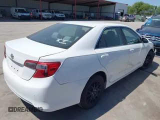 2012 Toyota Camry L with VIN 4T1BF1FK0CU593941, listed as a IAAI auction lot 41880560 with 126,658 mi miles. Bid and sale history available at carsss.com. Image 4.