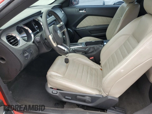2013 Ford Mustang V6 with VIN 1ZVBP8AM7D5205664, listed as a Copart auction lot 62901385 with 159,775 mi miles and Clean title. Bid and sale history available at DreamBid. Image 7.