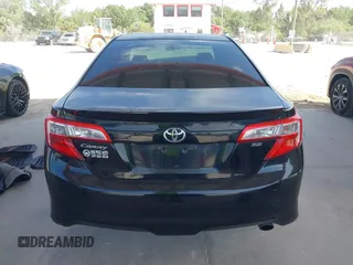 2013 Toyota Camry L with VIN 4T1BF1FK3DU257587, listed as a IAAI auction lot 41975733 with 187,011 mi miles. Bid and sale history available at carsss.com. Image 16.