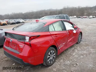 2022 Toyota Prius LE with VIN JTDL9MFU9N3035002, listed as a IAAI auction lot 41512794 with 39,740 mi miles. Bid and sale history available at carsss.com. Image 4.