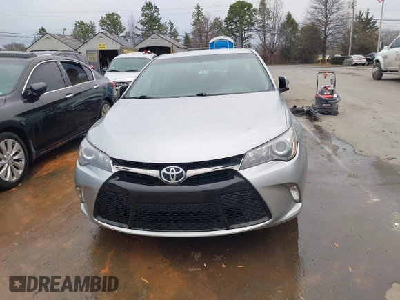 2017 Toyota Camry XLE with VIN 4T1BF1FK5HU371774, listed as a IAAI auction lot 41521132 with 102,582 mi miles. Bid and sale history available at carsss.com. Image 12.