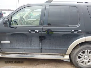 2006 Ford Explorer Eddie Bauer с VIN 1FMEU648X6UB42219, выставлен на аукционе IAAI как лот 41549910 с пробегом Не указан миль и . История ставок и продаж доступна на DreamBid. Изображение 14.