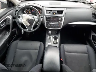 2017 Nissan Altima SV with VIN 1N4AL3AP3HC285513, listed as a Copart auction lot 41619495 with 52,279 mi miles and Salvage title. Bid and sale history available at DreamBid. Image 8.