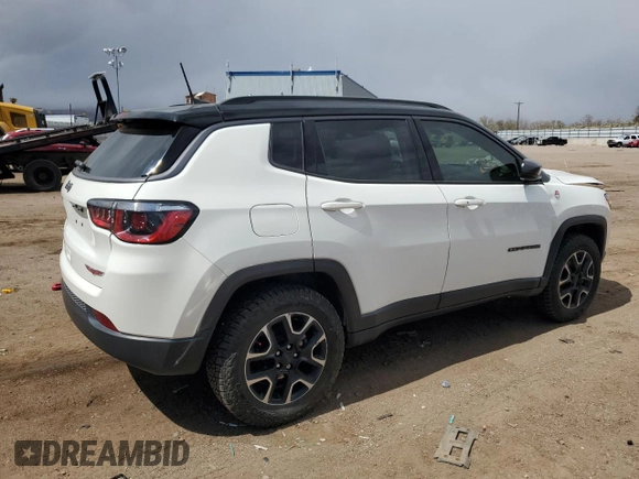 2020 Jeep Compass Trailhawk with VIN 3C4NJDDBXLT144023, listed as a Copart auction lot 51529425 with 41,886 mi miles and Salvage Title. Bid and sale history available at carsss.com. Image 3.