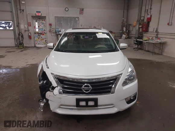 2015 Nissan Altima SL with VIN 1N4BL3AP3FC144071, listed as a IAAI auction lot 41526660 with 204,142 mi miles and . Bid and sale history available at carsss.com. Image 12.