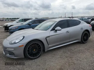 2015 Porsche Panamera 4 with VIN WP0AA2A75FL006960, listed as a Copart auction lot 54758465 with 141,079 mi miles and Clean Title. Bid and sale history available at DreamBid. Image 1.