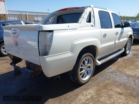 2003 Cadillac Escalade EXT with VIN 3GYEK63N73G165113, listed as a IAAI auction lot 41995449 with 257,470 mi miles. Bid and sale history available at carsss.com. Image 4.