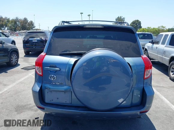 2008 Toyota RAV4 Sport with VIN JTMZK32V086015618, listed as a IAAI auction lot 39715648 with 137,887 mi miles and . Bid and sale history available at DreamBid. Image 16.