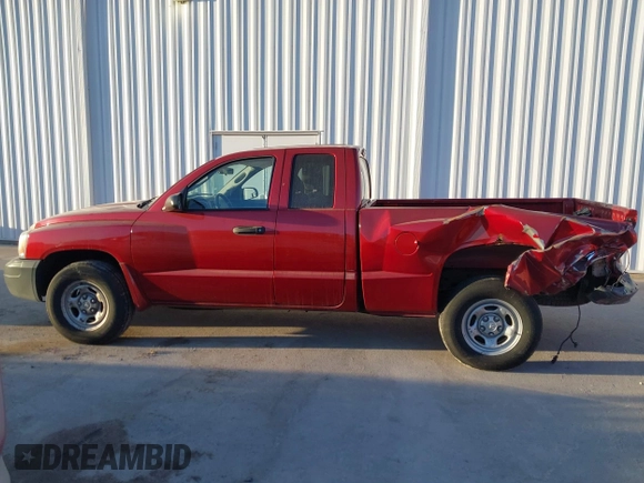 2006 Dodge Dakota ST with VIN 1D7HE22K36S697830, listed as a IAAI auction lot 41611944 with 95,811 mi miles and . Bid and sale history available at DreamBid. Image 15.