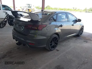 2015 Ford Focus SE с VIN 1FADP3F20FL297761, выставлен на аукционе IAAI как лот 42684211 с пробегом 134 263 миль миль и . История ставок и продаж доступна на DreamBid. Изображение 4.