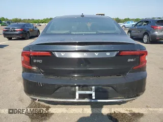 2023 Volvo S90 Plus z VIN LVY062MN0PP351050, wystawiony jako Copart lot #52476005 z przebiegiem Nie podano mil oraz Nie do naprawy. Historia ofert i sprzedaży dostępna na DreamBid. Obrazek 6.