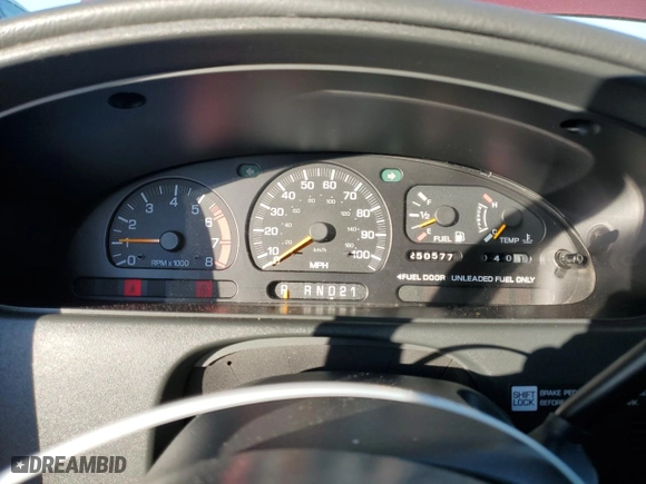 1999 Nissan Quest GXE with VIN 4N2XN11T9XD842740, listed as a Copart auction lot 83055234 with 250,577 mi miles and Clean Title. Bid and sale history available at carsss.com. Image 9.
