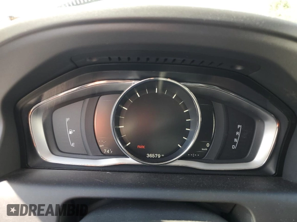2017 Volvo XC60 Dynamic с VIN YV449MRR6H2002302, выставлен на аукционе Copart как лот 52805655 с пробегом 36 579 миль миль и Списание • Salvage title. История ставок и продаж доступна на DreamBid. Изображение 9.