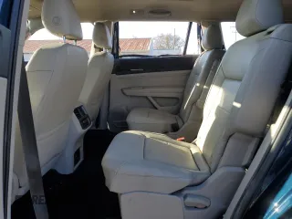 2021 Volkswagen Atlas SEL with VIN 1V2BP2CAXMC587654, listed as a Copart auction lot 49255785 with 117,106 mi miles and Salvage title. Bid and sale history available at DreamBid. Image 11.