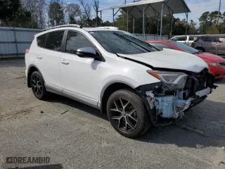 2018 Toyota RAV4 SE with VIN 2T3JFREV3JW706033, listed as a Copart auction lot 48203755 with 147,413 mi miles and Salvage Title. Bid and sale history available at carsss.com. Image 4.